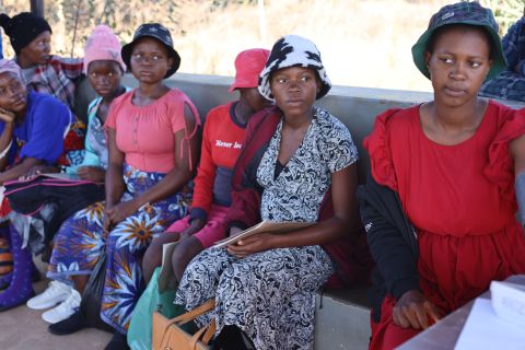 Nur wer sich sicher und ernst genommen fühlt, nutzt Gesundheitsangebote. Sichere Räume wie dieser im Gesundheitszentrum in Bota sind dafür entscheidend.